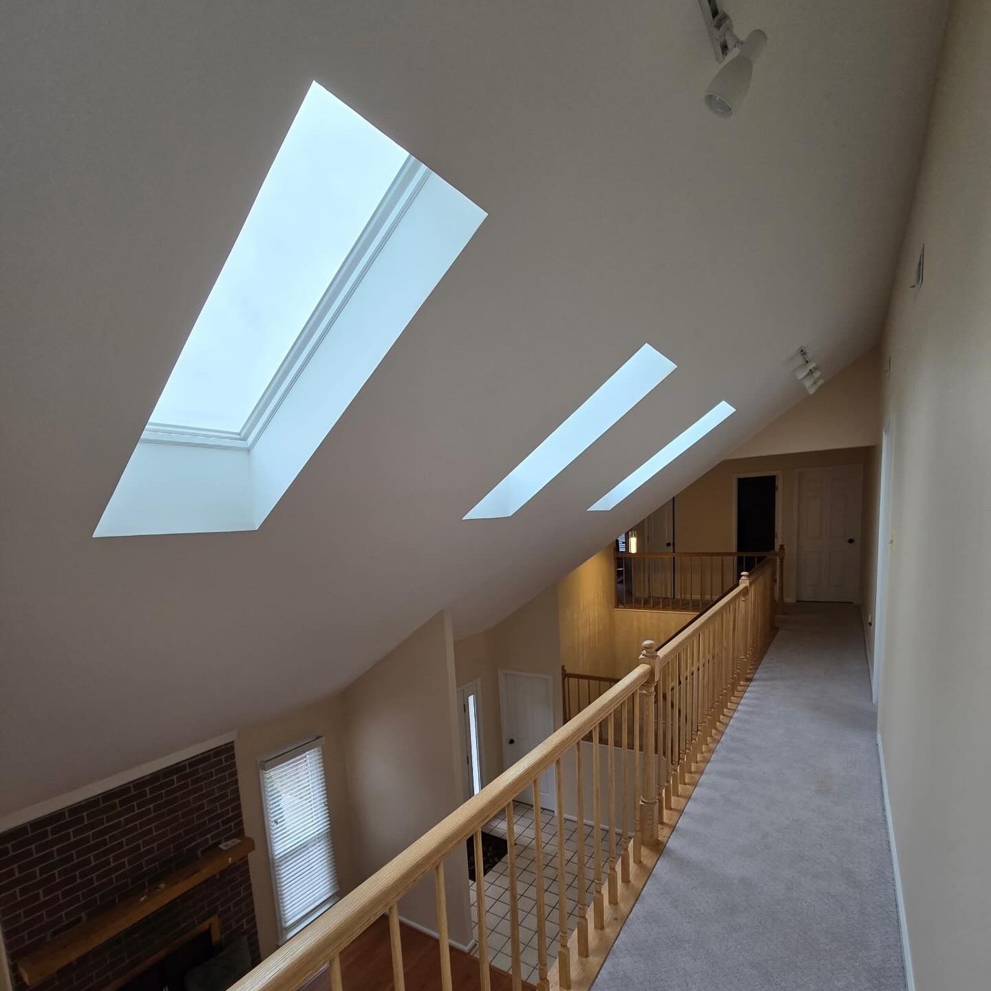 Interior painting of walls, ceiling, including skylights, for smooth and flawless coverage